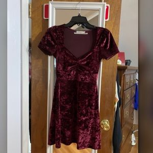 Burgundy velvet short sleeve baby doll dress